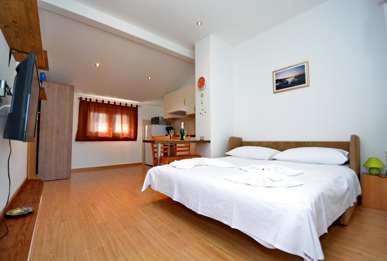 Studio Apartment Martin Zára Kültér fotó